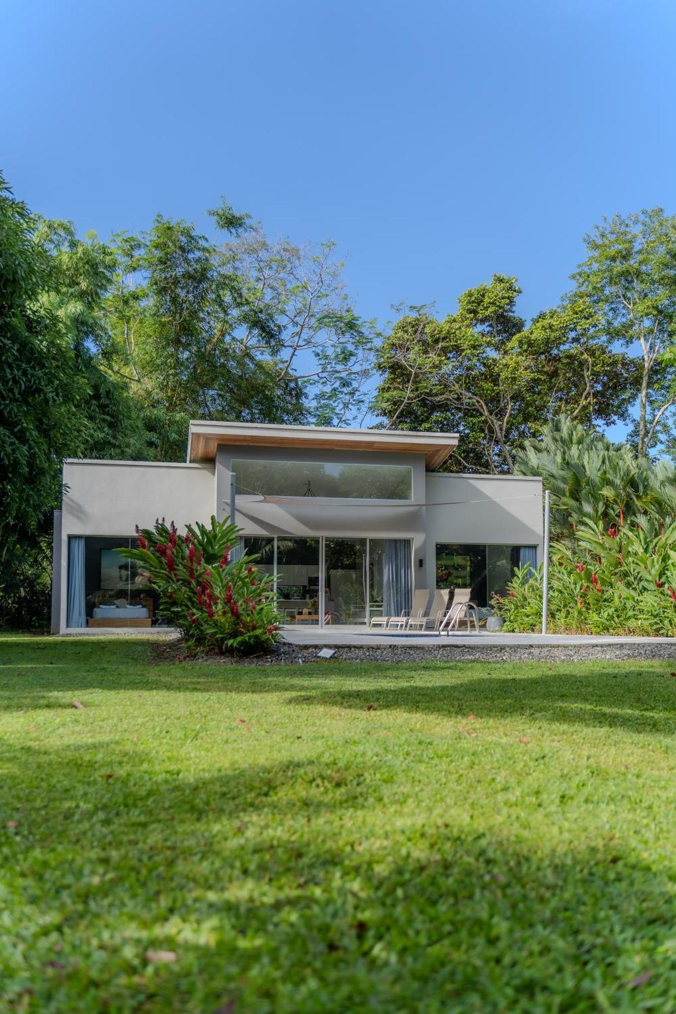 Lilan Nature, Modern House N°1, Private Swimming Pool. Cahuita Eksteriør billede